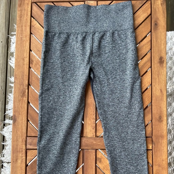 Gymshark Adapt Mark Seamless Leggings - Picture 2 of 3